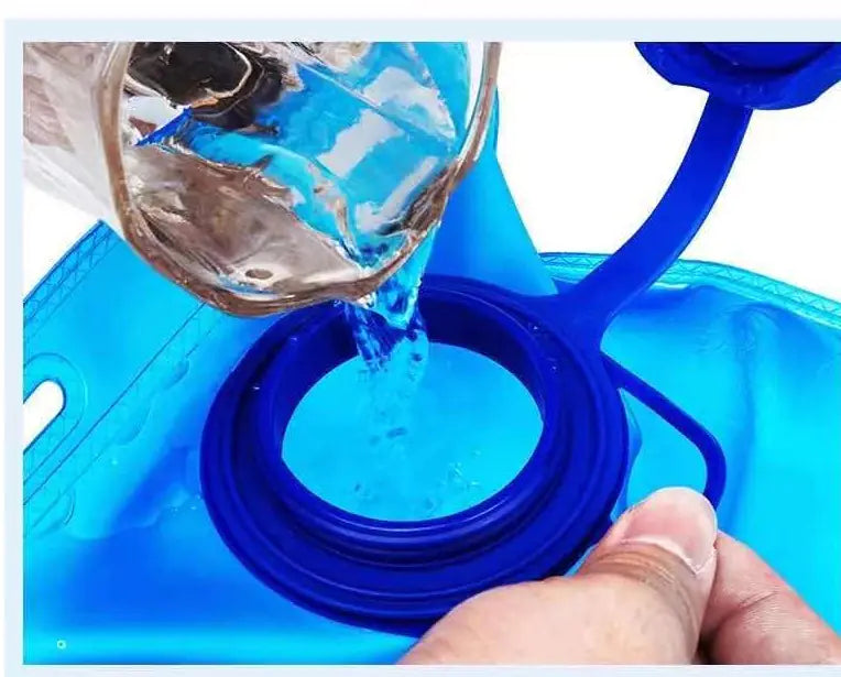 Hydration Bladder Water Reservoir – 2L Leak-Proof Bag with Drinking Tube for Hiking, Camping & Cycling